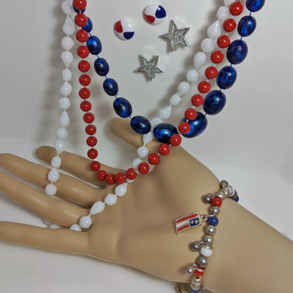 VTG Jewelry Lot Patriotic Red White Blue Lucite Beads Earrings Bracelet Pins